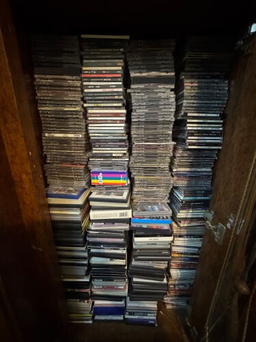 800+ old CD/DVD (songs/movies)