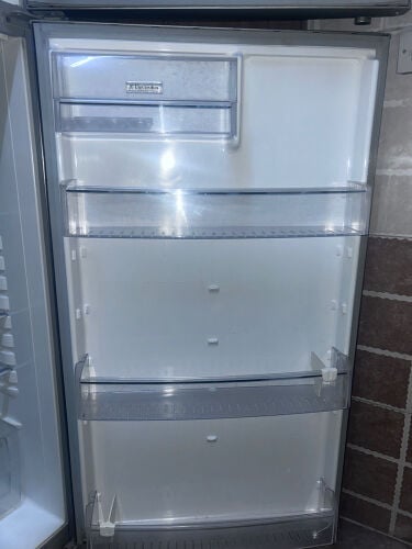 refrigerator 