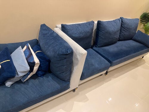 sofa and light for sell