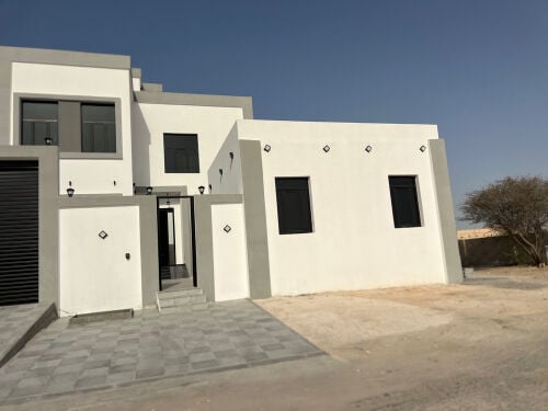 فيلا للبيع بام العمد مودرن سوبر