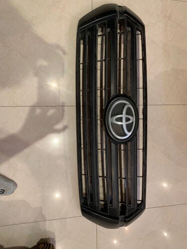 front grill 2016-2021 landcruiser