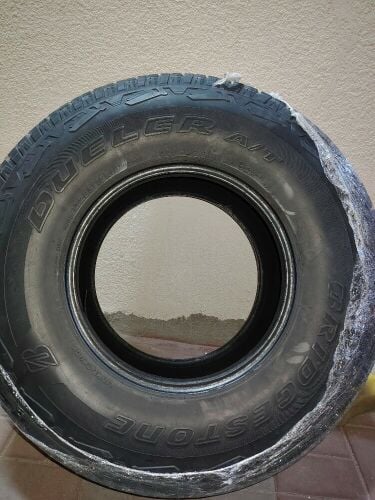 bridgestone 285/75/16