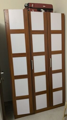 modern 3-door wooden wardrobe