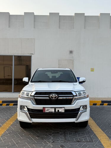 TOYOTA LAND CRUISER GXR-V8