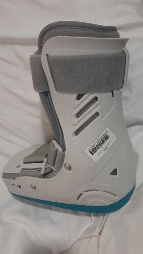Air CAM Walker Boot