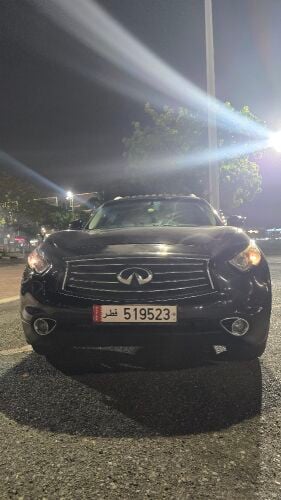 Clean QX70 Registered 2017