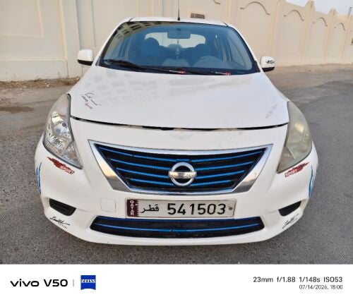 Nissan    sunny   2013    far   sal
