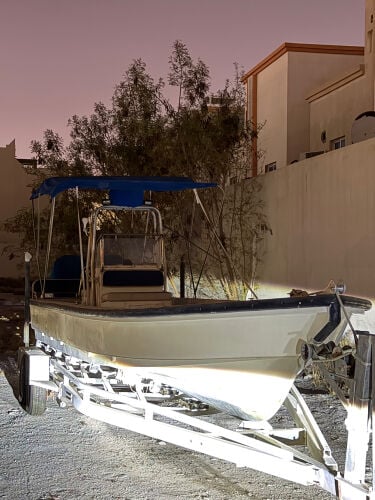 بركودا 28 قدم مكاين 250 فور ستروك