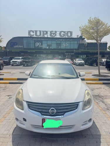 Urgent sale nissan altima 2012