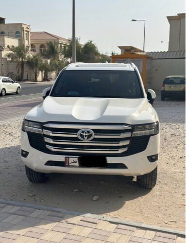 land cruiser LC 300  GXR