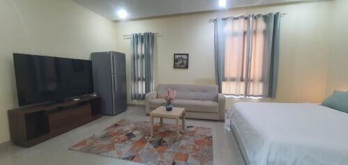 Furnished Studio in Izghawa