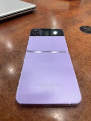 Galaxy Z Flip4