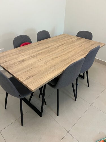 Dining Table + 6 Chairs 