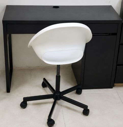 Study Desk with chair