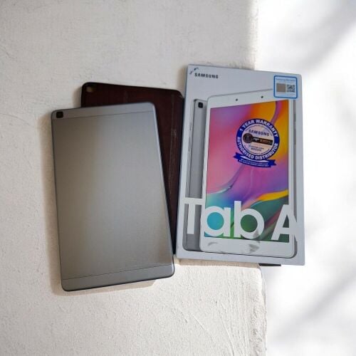 For sale: Galaxy Tab A, almost new,