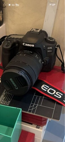 EOS90D