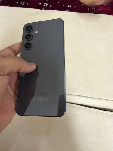 Samsung s24fe 5G 256 