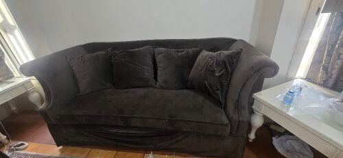 طقم كنب