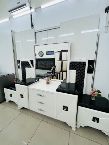 bedroom for sell 
