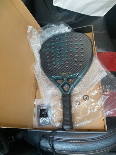 Oxdog Ultimate Pro2025 padel racket