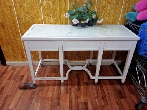 console table