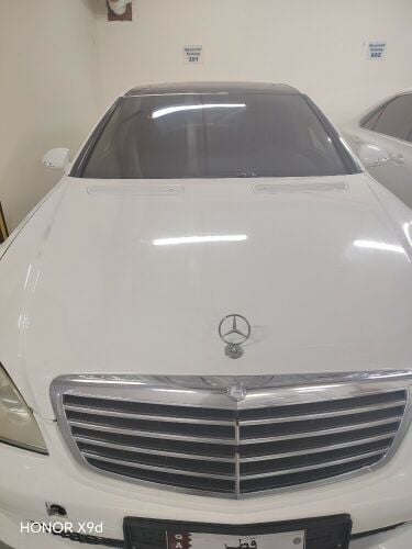 For sale: Mercedes, very clean, rea