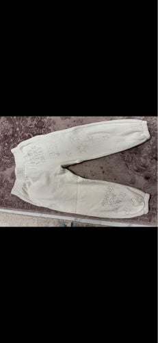 clothes size 9/10 years old 