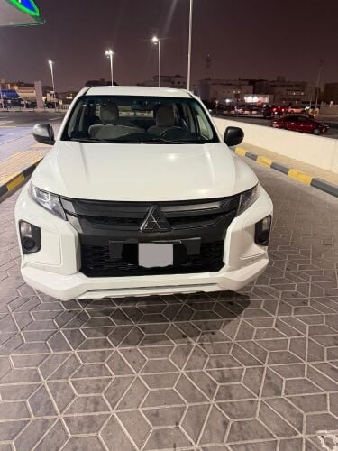 Mitsubishi L200 patrol 2021