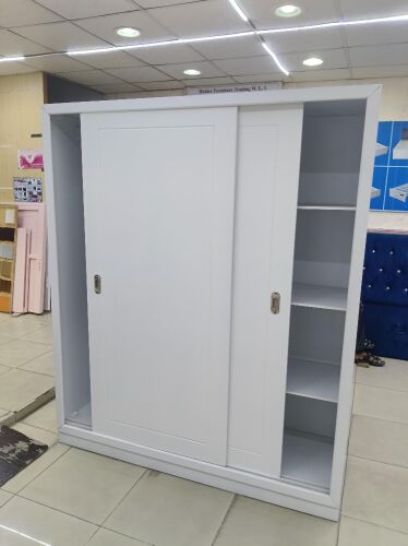 We sale all kind of brand new furni