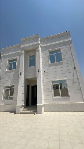 تامر العطار 