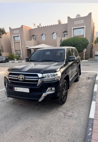 LAND CRUISER VXR
