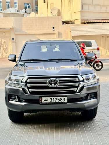 Like New Land cruiser 