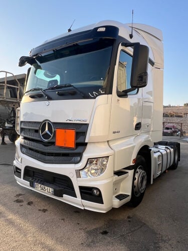 MERCEDES 2018