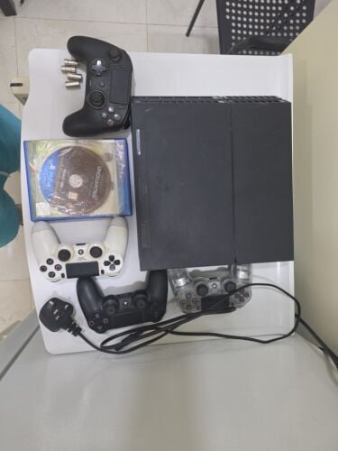 PlayStation 4 (first edition) 512.