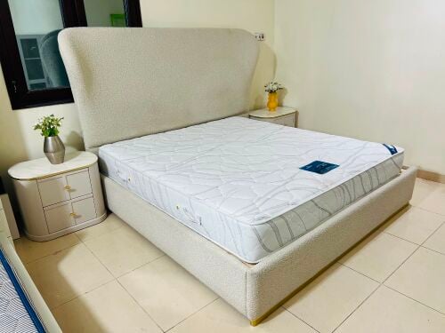 Luxurious super king size bed
