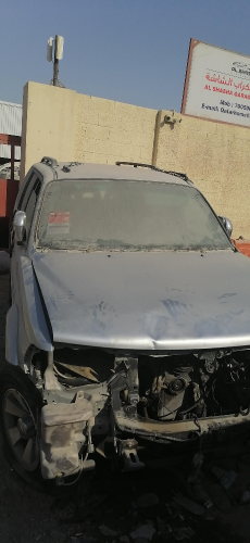 ناتيف كل شي شغال. قطع غيار فقط