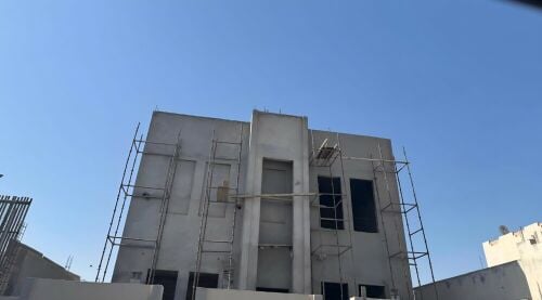 عين خالد.للبيع فيلا عظم للاستثمار