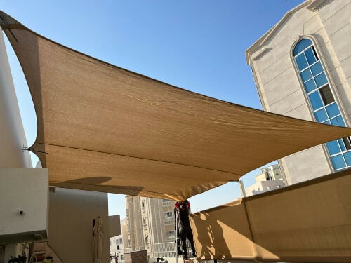 Sun Shade with Partition 