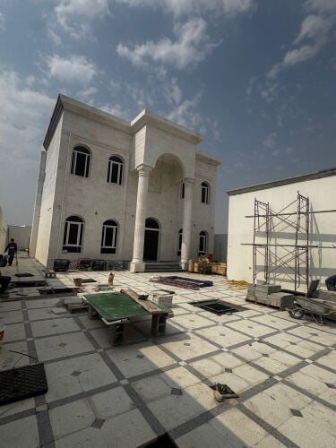 للبيع فيلا راقيه في الصخامه 