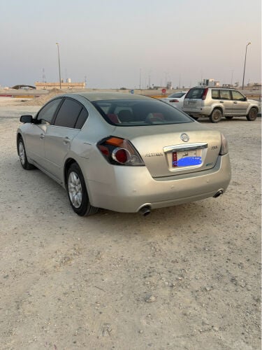 نيسان التيما