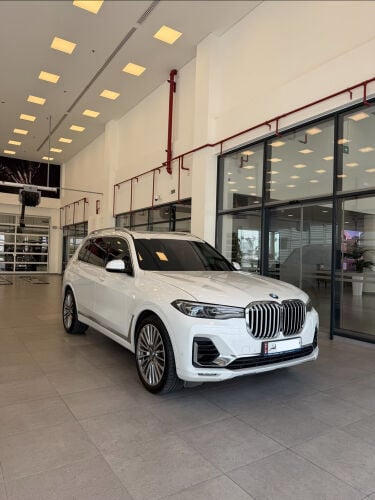 2022 BMW X7