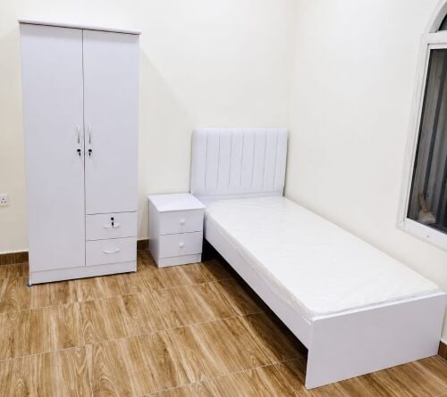 NEWO..GARDAN.GUN..FURNITURE..SALE