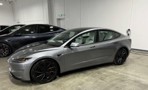 ‏tesla model 3 performance 