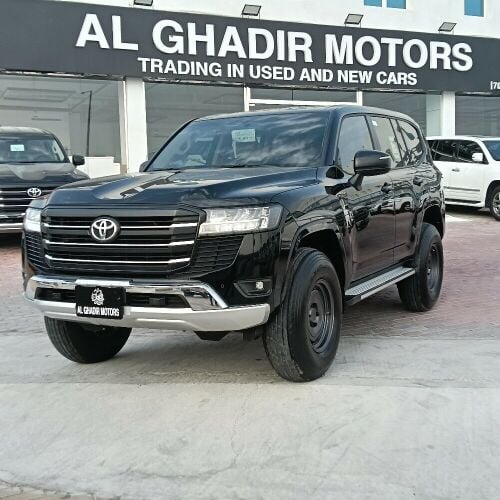 جي اكس استندر 2026 اسود