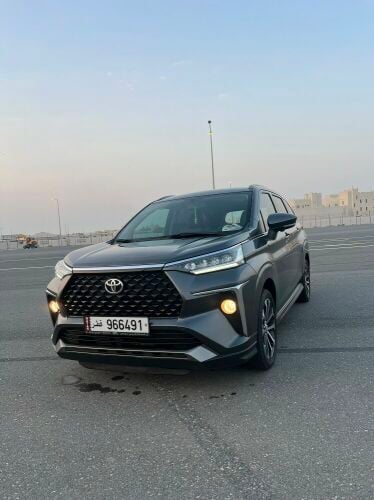 Veloz car