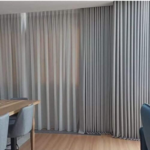 Curtain