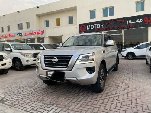 NISSAN TITANIUM 2020