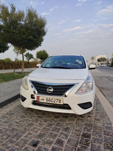 Nissan sunny 2019