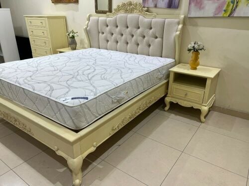 Luxurious bed set for sale