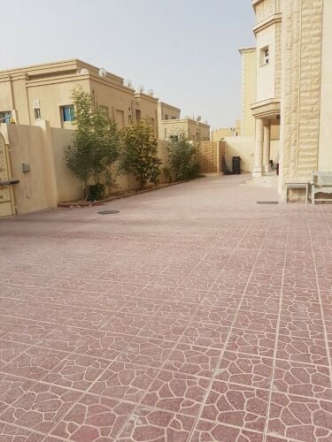 للبيع فيلا من المالك بالغرافة